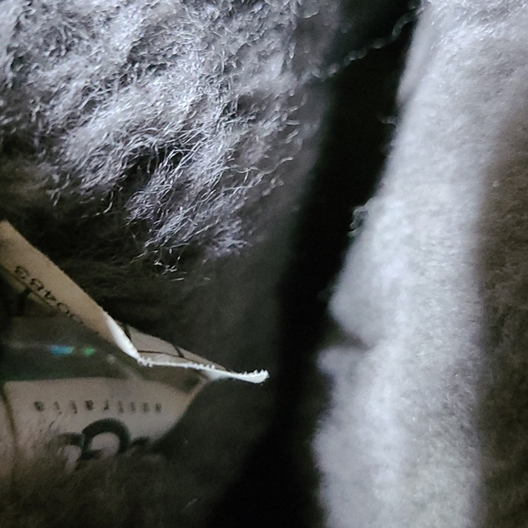 UGG BAILEY BUTTON CLASSIC SHORT GRAY BOOTS PRICE FIRM - Picture 10 of 12